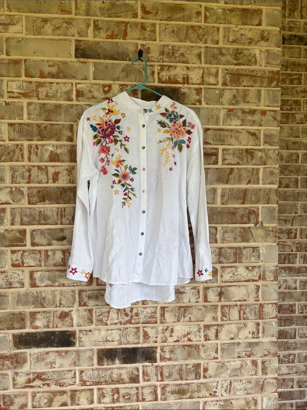 Johnny Was Amara Floral Embroidered Mandarin Collar Long Sleeve Linen Shirt